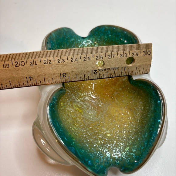 Vintage Murano Candy Dish White base in Blue Yellow Green and Silver Inclusions - Picture 10 of 11
